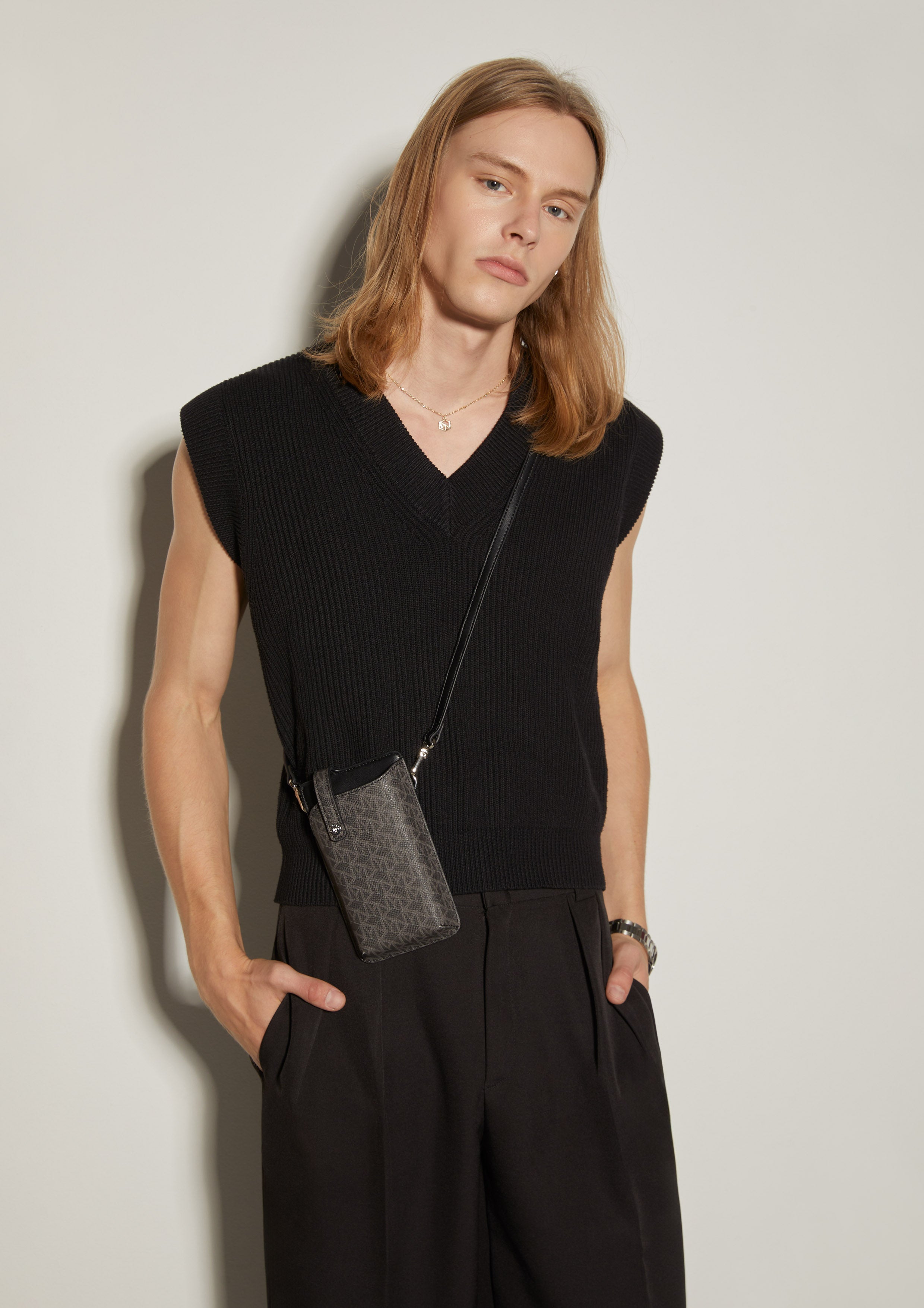 กระเป๋าสำหรับโทรศัพท์ Enes Infinite