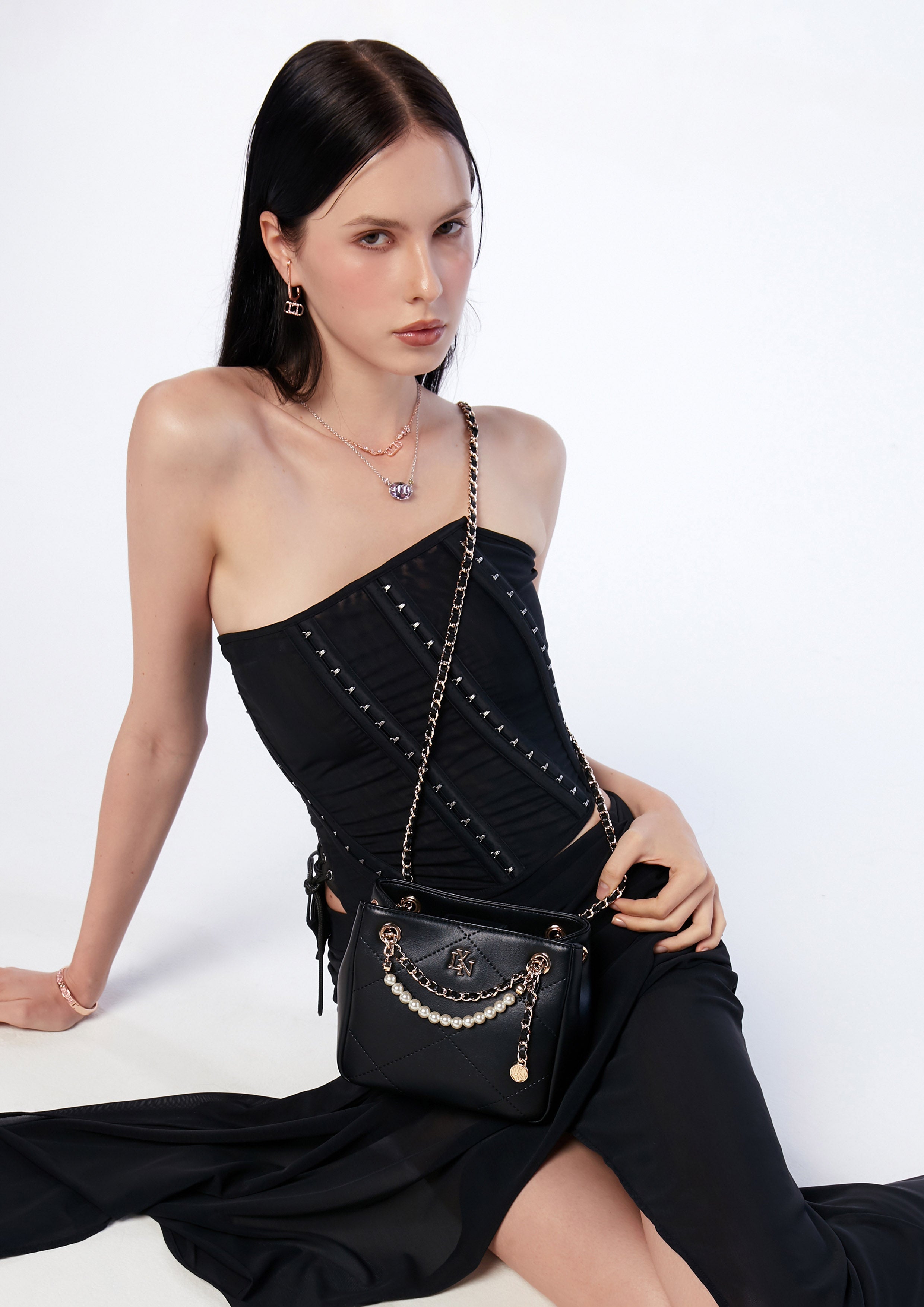 กระเป๋าสะพายข้าง Ferna S