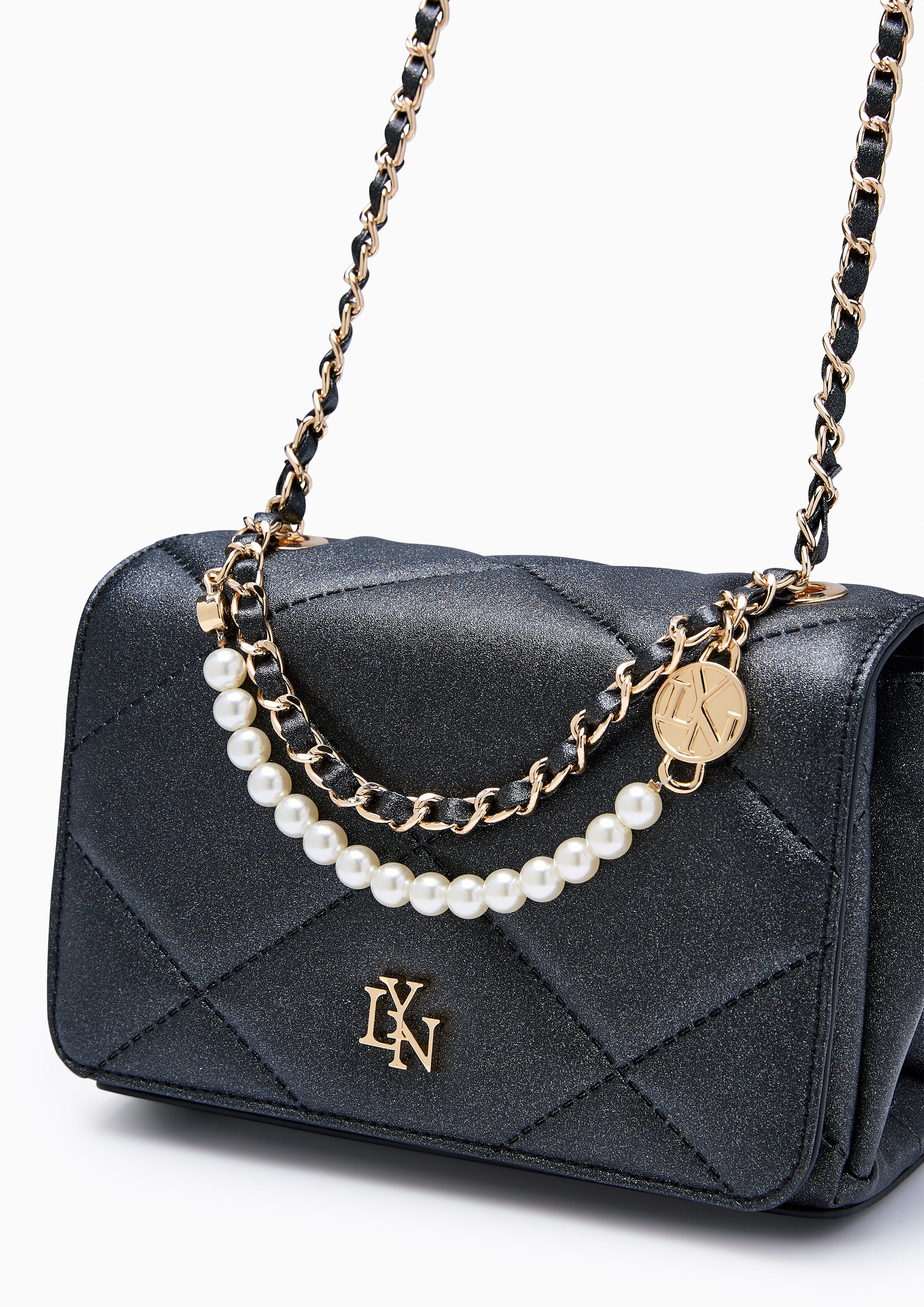 กระเป๋าสะพายข้าง Ferna