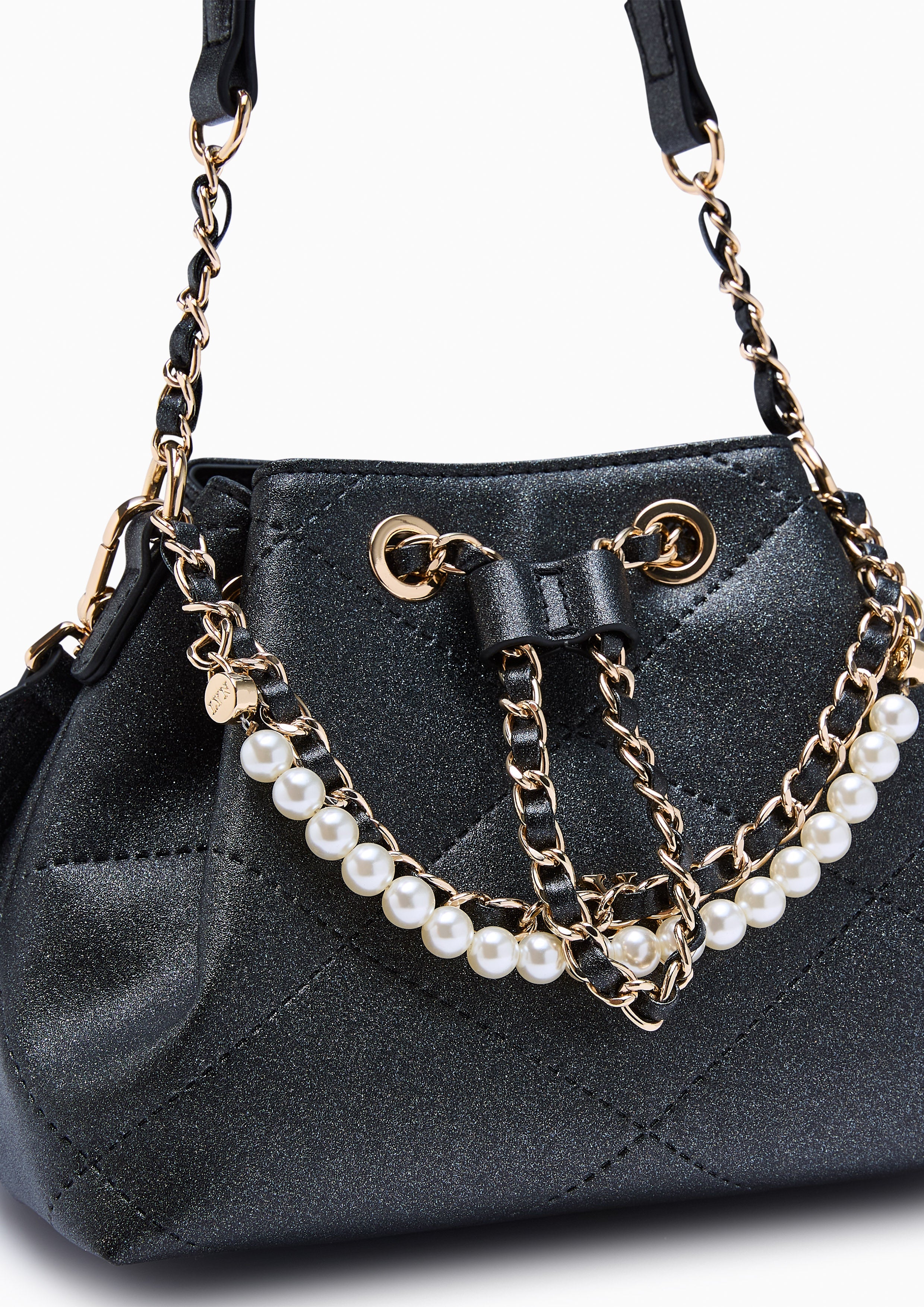 กระเป๋าทรงบักเก็ต Ferna S 