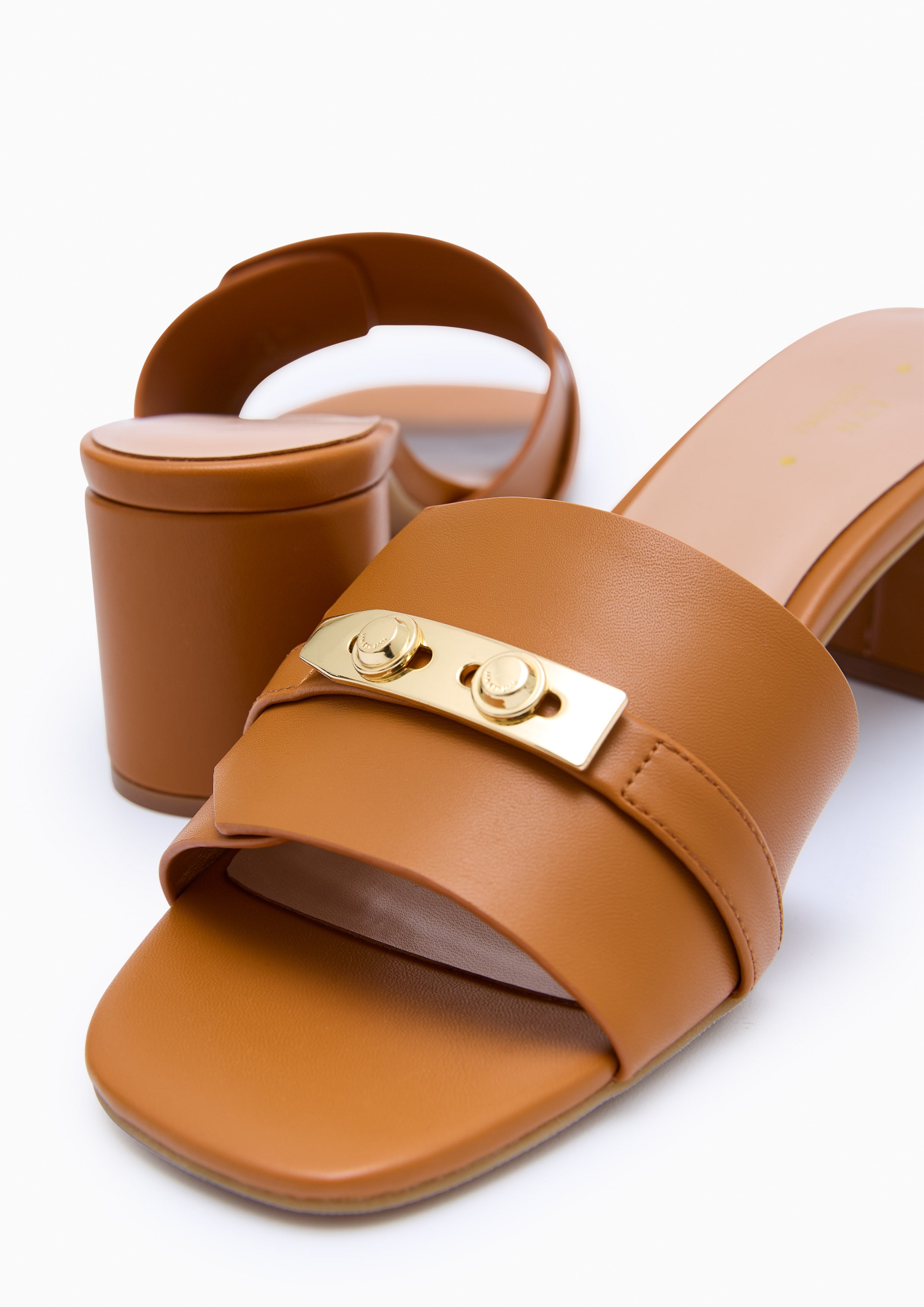 Master Mid Slide Sandals Brown