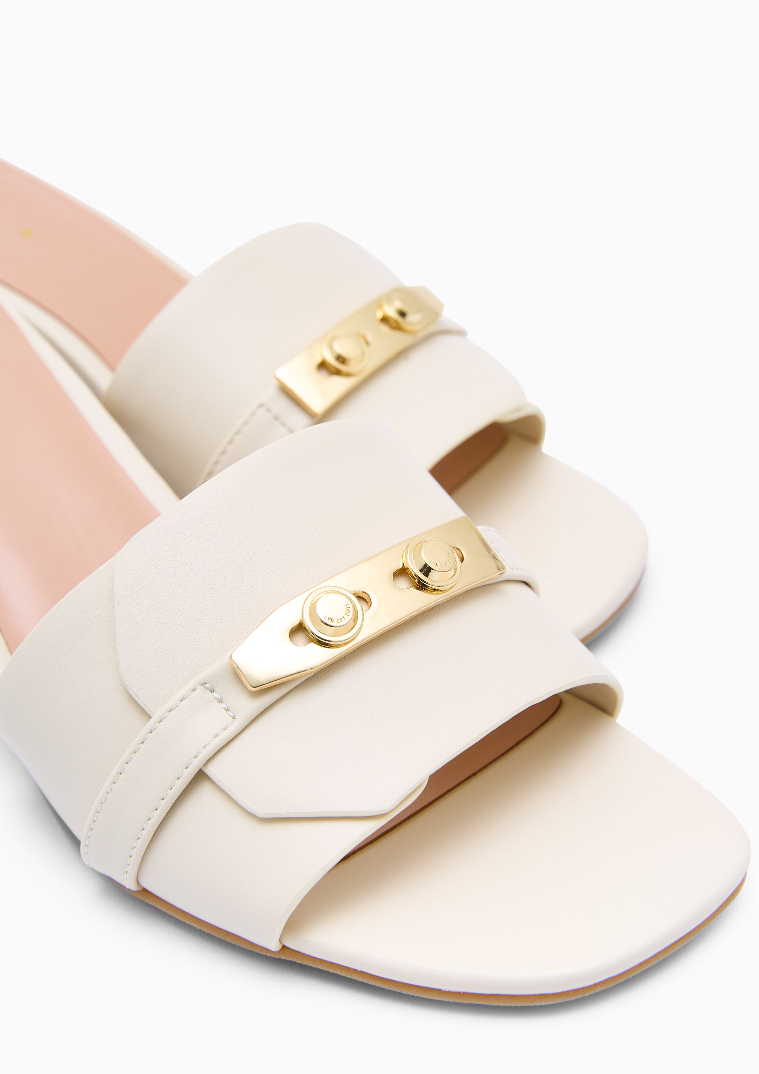 Master Mid Slide Sandals Ivory