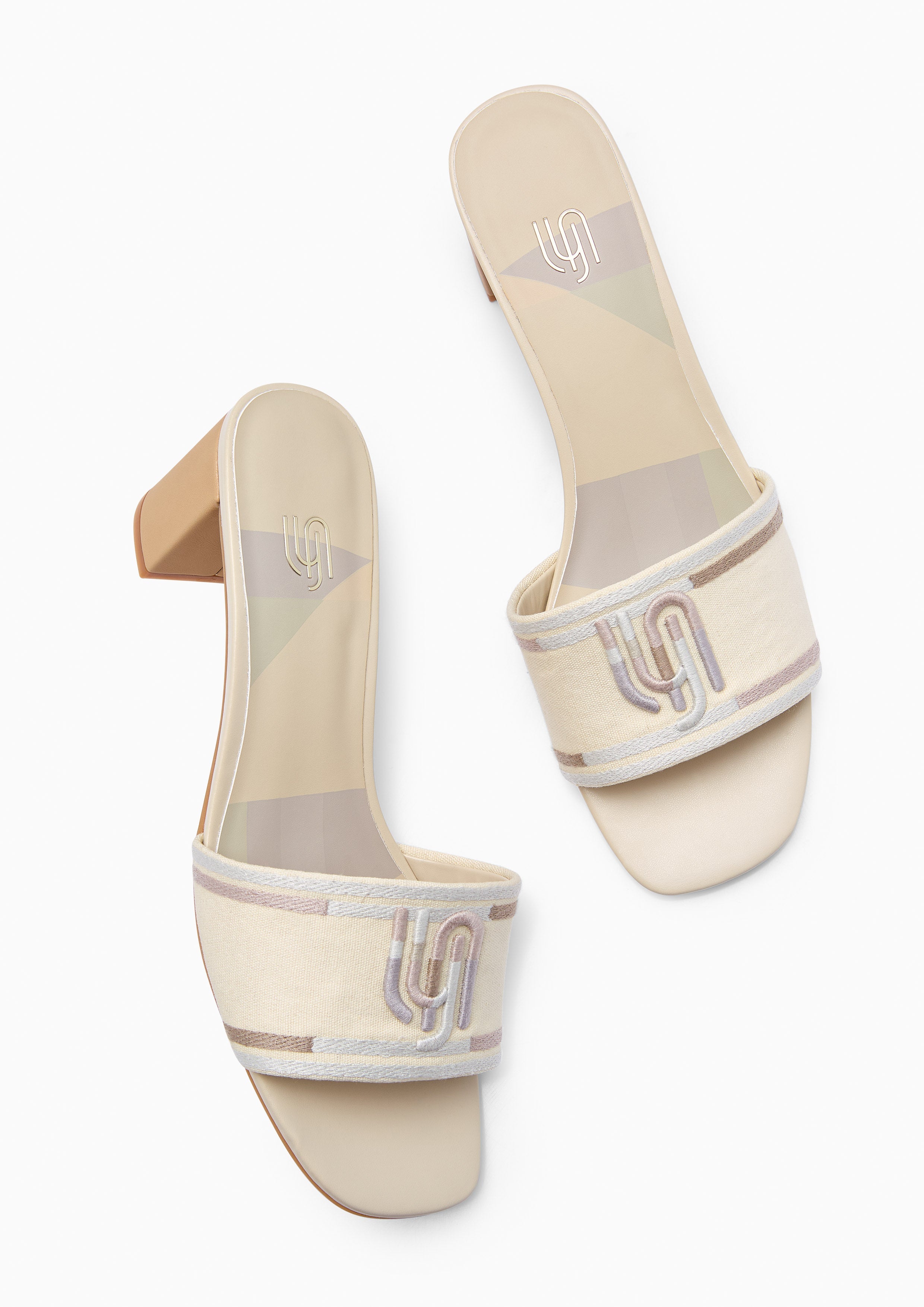 Maddy Mid Infinite High Heels Beige