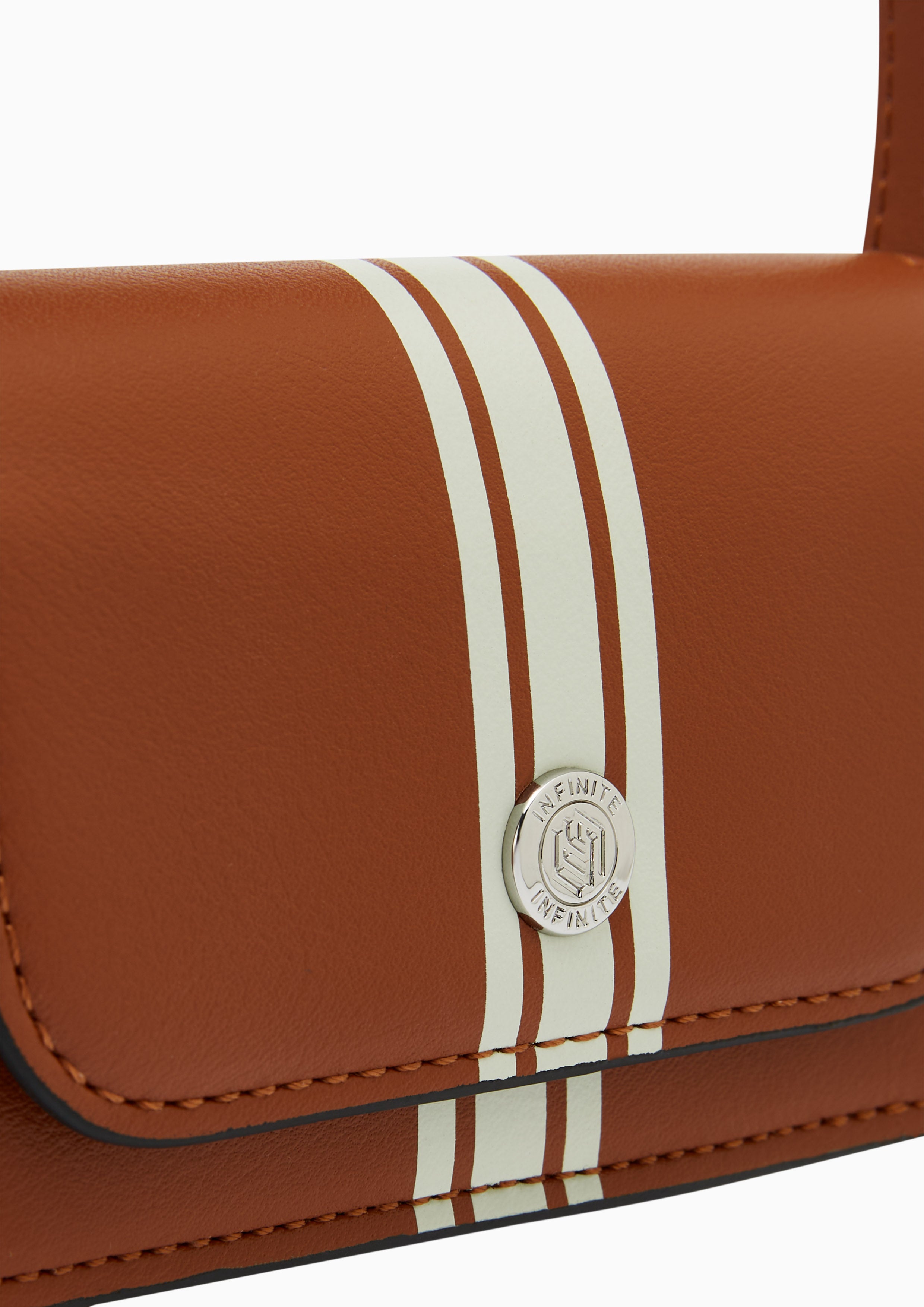 Terracotta Infinite Wallet On Chain Brown